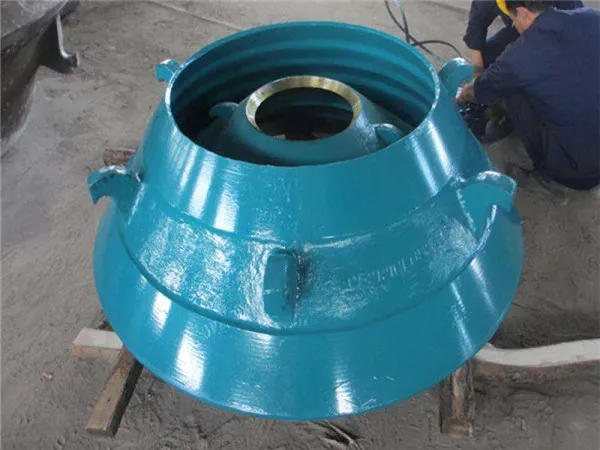 高铬圆锥破破碎壁